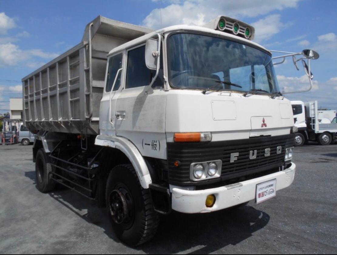 mitsubishi fuso dump truck